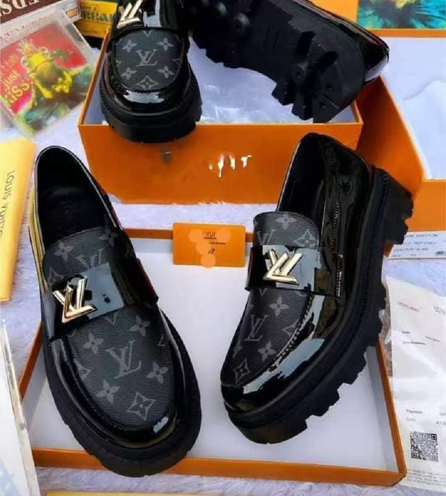 Formal Black Trending Dress Shoe